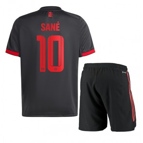 Bayern Munich Leroy Sane #10 babykläder Tredje Tröja barn 2022-23 Korta ärmar (+ Korta byxor)
